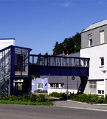 ARNOLDSTEIN INNOVATION CENTRE is the first location in Carinthia to have an extensive state-of-the-art fibre-optic cable network for exceptionally fast data transmission. There are also plans to create a “Zukunftslabor” (“Future Lab”) at the innovation centre, where Carinthian software companies can test applications with large volumes of data